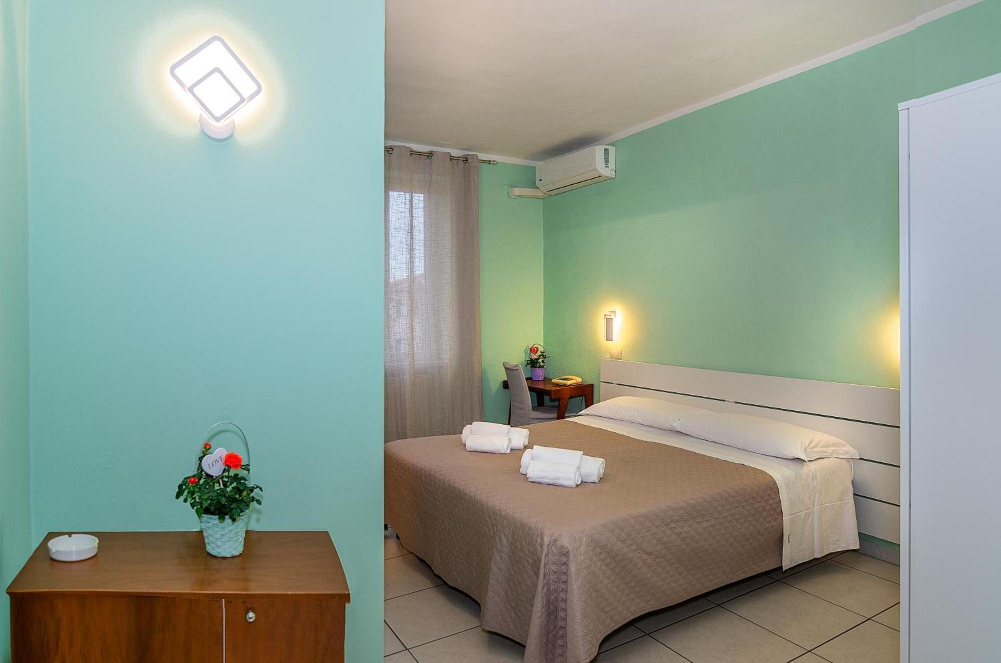 Hotel Villa Benvenuti Виареджо Экстерьер фото